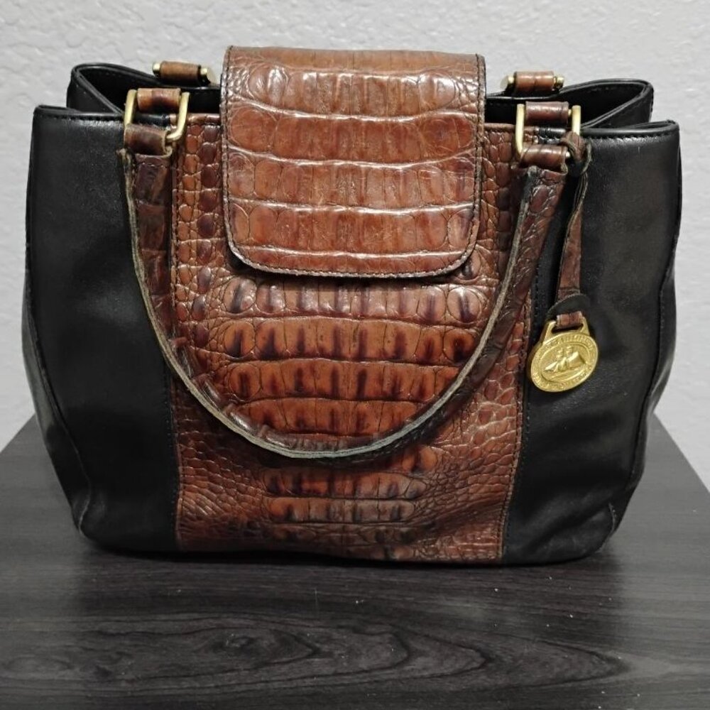 Brahmin Leather Shoulder Bag in Pecan Melbourne